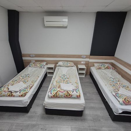 Guest House "The House" Топ Център Габрово Ngoại thất bức ảnh